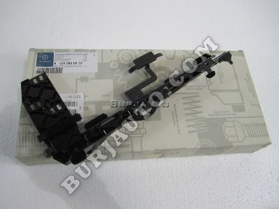 A1247800512 MERCEDES BENZ BODY BRACKET