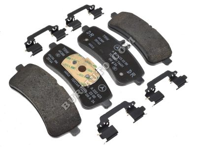 A0004203700 MERCEDES BENZ TS DISK BRAKE PAD