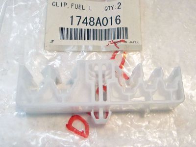 Mitsubishi 1748A016 CLIP, FUEL LINE