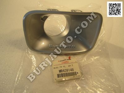 BEZEL, FR FOG LAMP, RH Mitsubishi MR439148