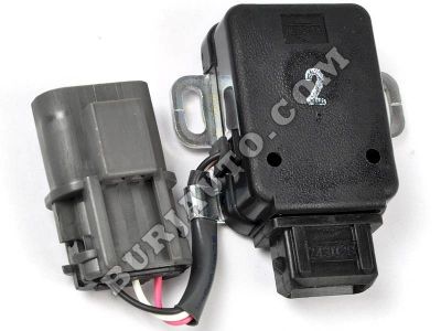 SWITCH ASSY THR NISSAN 2262071L02