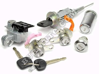 690056C630 TOYOTA Cylinder key set