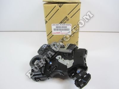 690300K020 TOYOTA LOCK ASSY, FR D