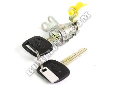 CYLINDER AND KEY SET TOYOTA 6905233030