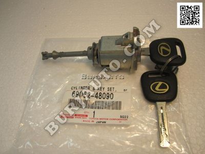 6905248090 TOYOTA CYLINDER AND KEY SET