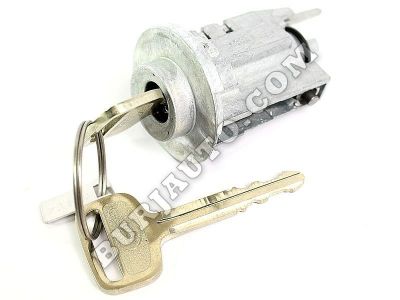 6905726120 TOYOTA Cylinder and key set