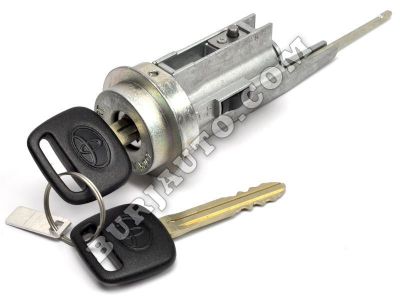 6905741040 TOYOTA Cylinder and key set