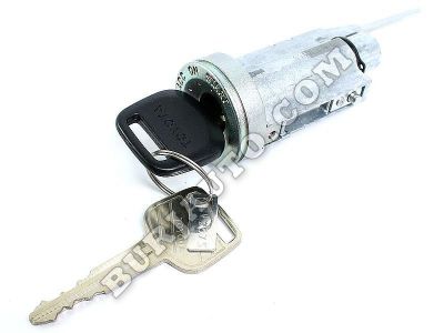 6905760030 TOYOTA CYLINDER AND KEY SET