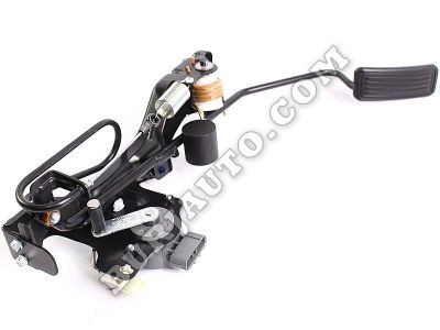 7801060010 TOYOTA PEDAL ASSY,