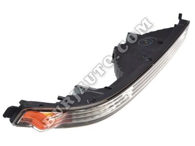 8151130340 TOYOTA Lens&body fr turn si