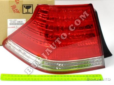 8156130B30 TOYOTA LENS BODY,